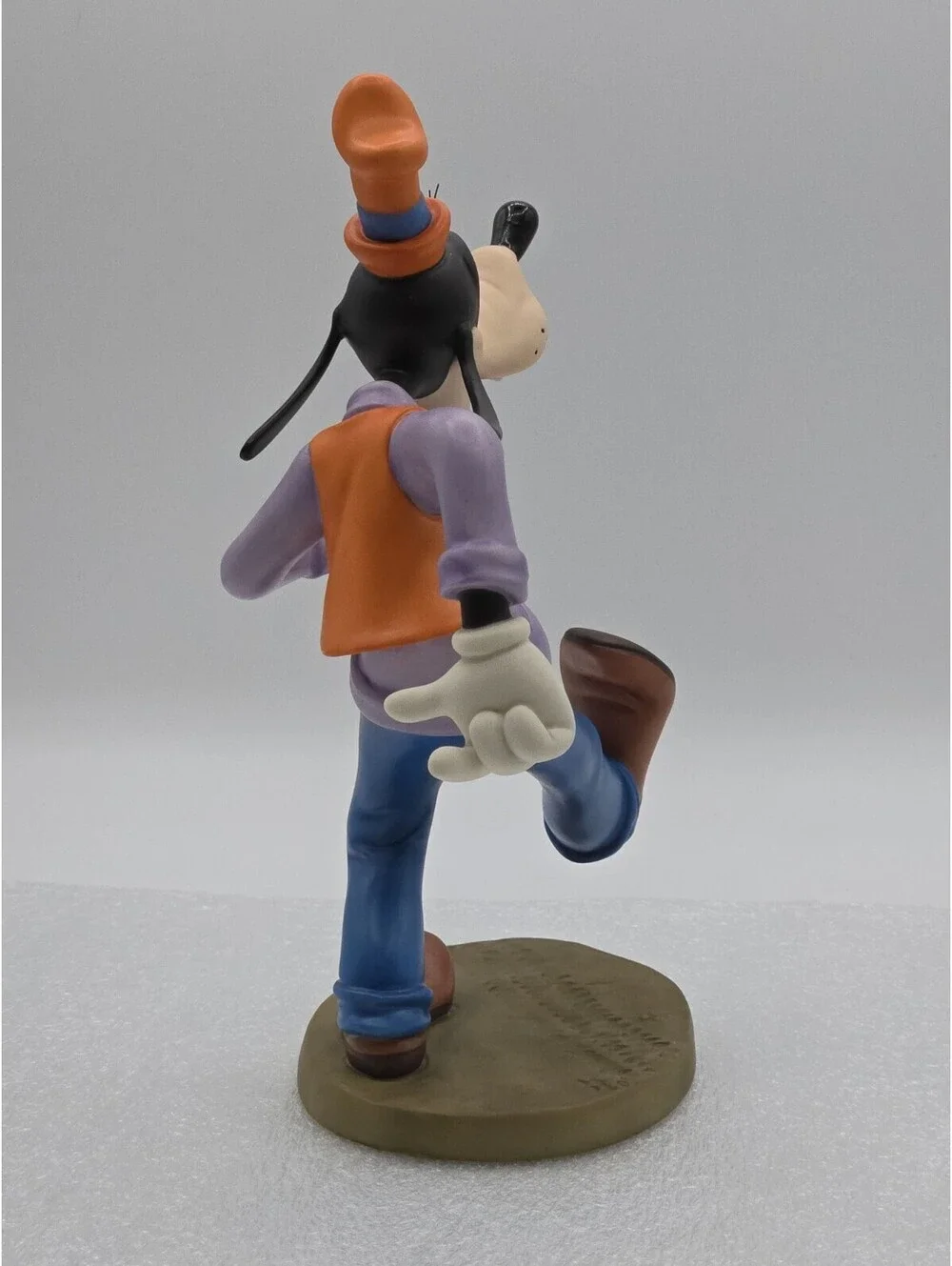 WDCC Disney Goofy Moving Day Oh The World Owes Me A Livin Figure NIB Sealed COA